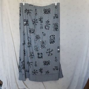 Plus size blue skirt